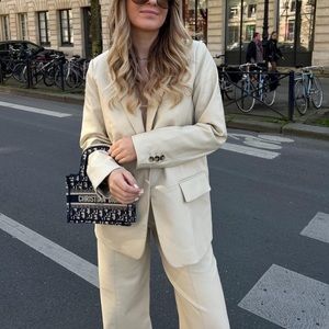 ZARA Faux Leather Blazer Cream Straight Oversized